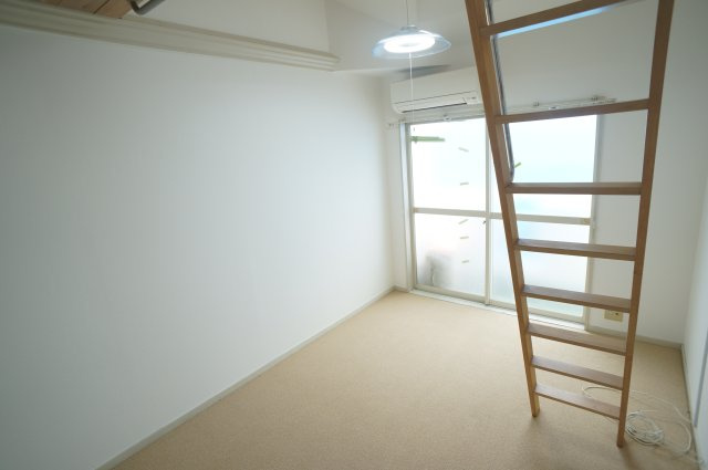 法蓮町第３マンションの内装