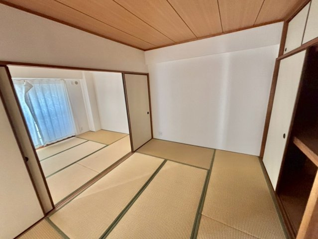 高楽ハイツの和室