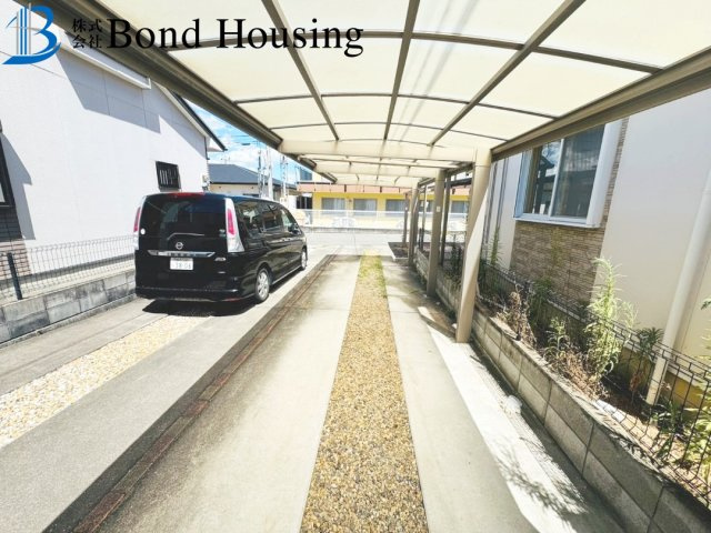 お車3台駐車可能・南東向きで陽当り良好　水谷1丁目　築20年のその他