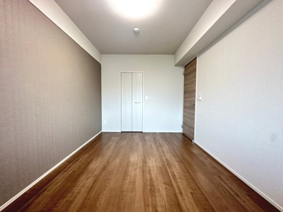 【洋室】 | カーサ　マリーナ　モンテカルロ