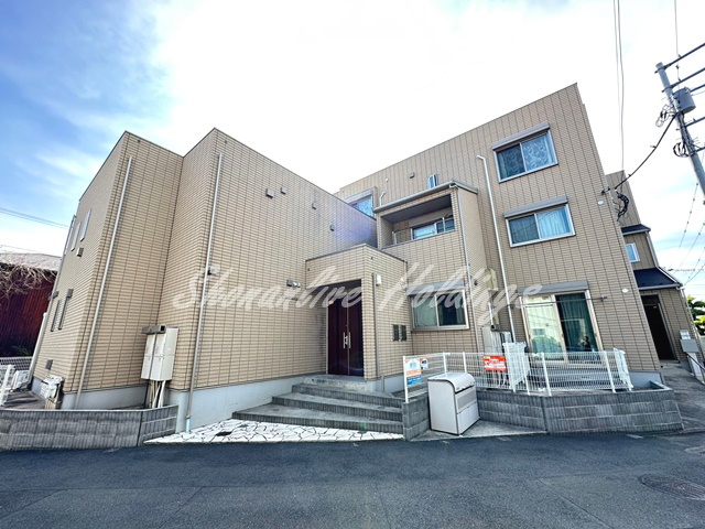 藤沢市片瀬３丁目のアパート
