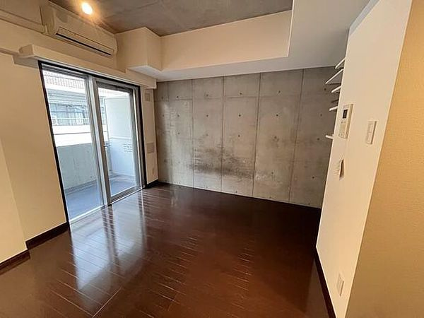 AXAS東京イーストレジデンスの居間・リビング