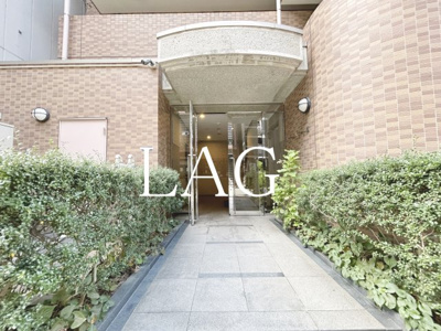 【エントランス】 | イーストコート芝 | エントランスです。