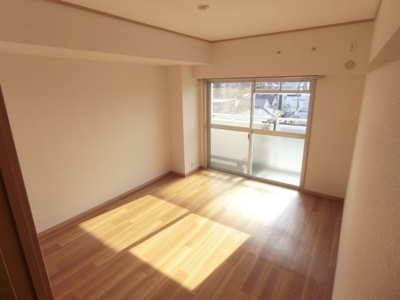 【洋室】 | モンテ鹿島