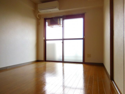 【居間・リビング】 | エンジェリ津之江