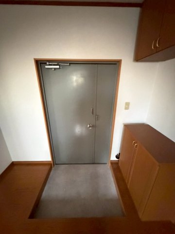 【玄関】