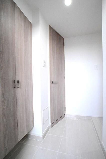 ステージファースト新御徒町Ⅱの玄関