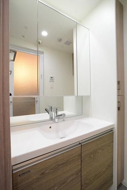 ステージファースト新御徒町Ⅱの洗面所