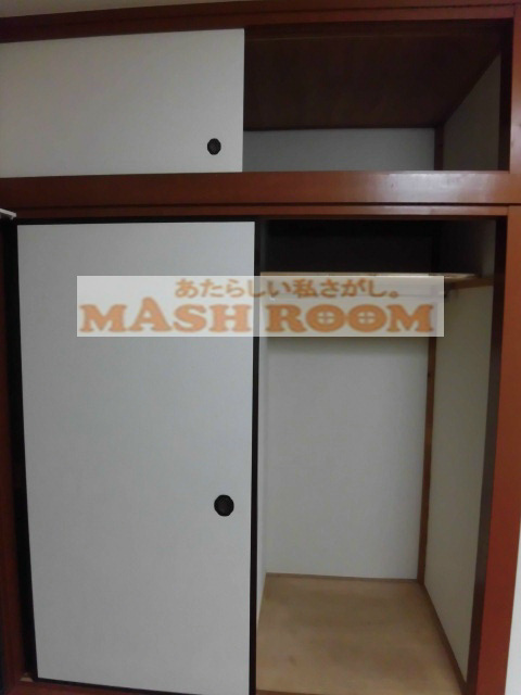 杉並区成田東１丁目のアパートの収納