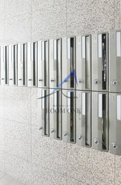 アーバンシャトー早稲田のその他共用部分|集合ポストです。