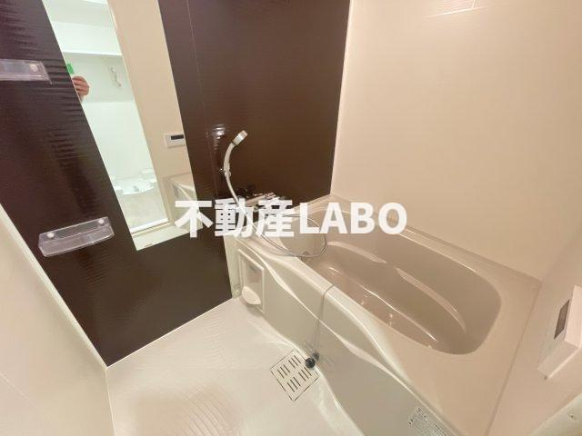 silus昭和町の浴室