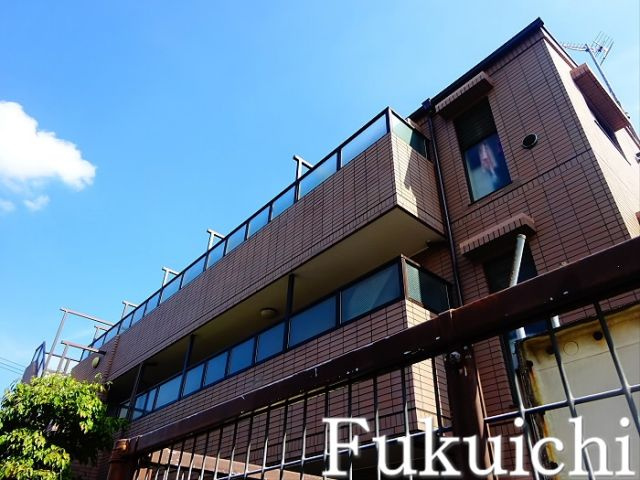 パレセーヌ平町の外観