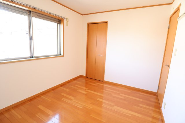 ベルコリーヌ真美の洋室