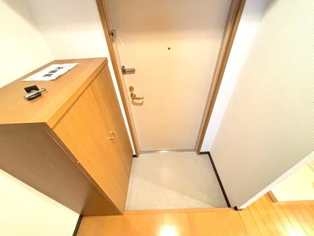 ボワリジェールOKAの玄関