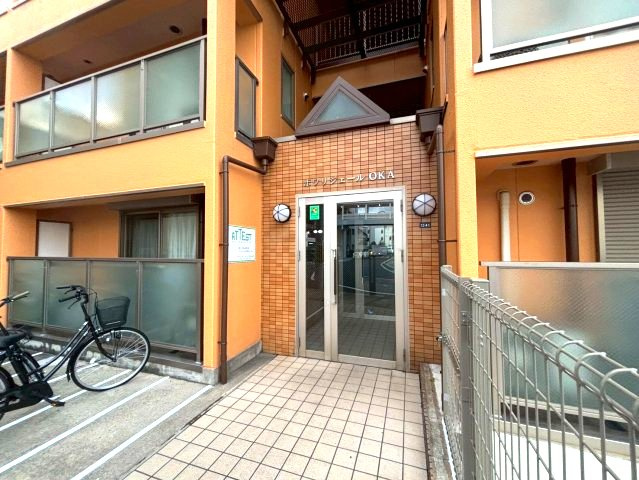 ボワリジェールOKAのエントランス