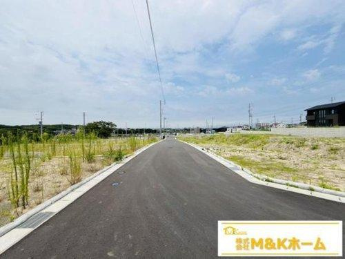 知多市日長字辰新田　全8区画　114号地の前面道路含む現地写真|R7.8.10撮影　開発道路6ｍ！