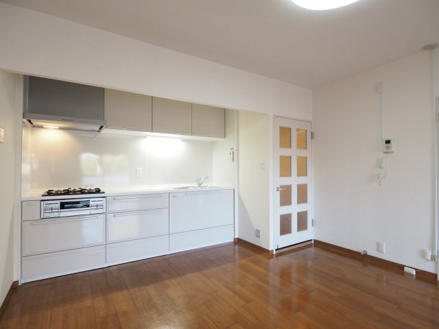 2023年12月にキッチンを交換し生まれ変わったLDK