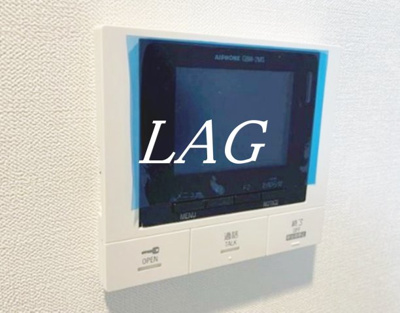 【セキュリティ】 | アヴェニール久米川 | モニター付きインターフォンです。