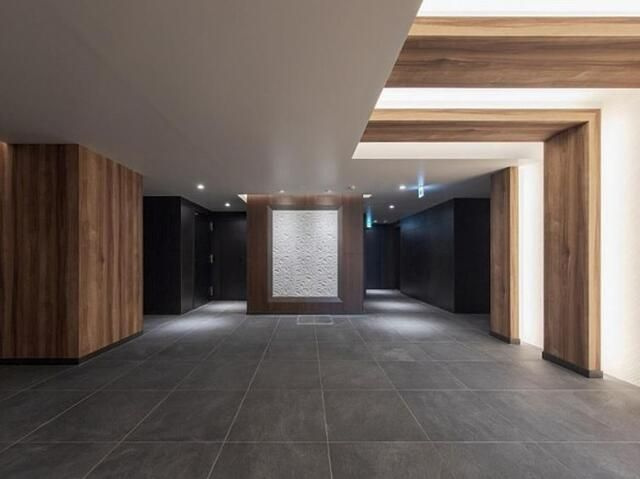 ＲＥＬＵＸＩＡ墨田八広のエントランス