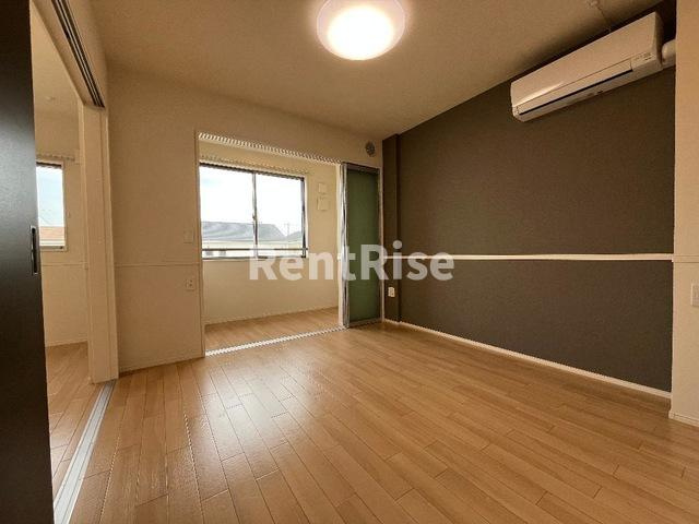 サクラ Ⅱ（SAKURA Ⅱ）の庭|リビング(イメージ)