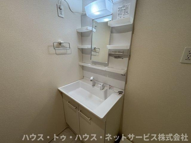 リーブルファイン柏高田の独立洗面台