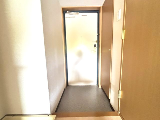 トレイズⅢの玄関