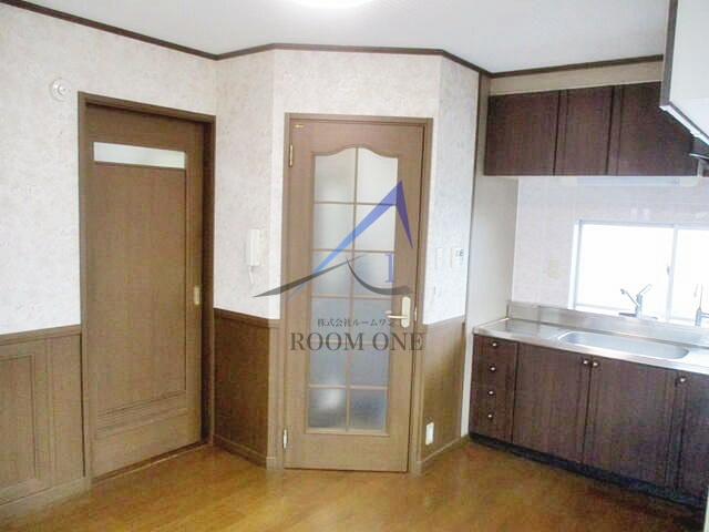 斉国第二コーポの内装