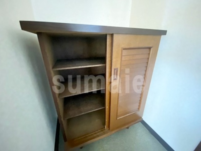 上小ハイツの収納|シューズボックスです☆