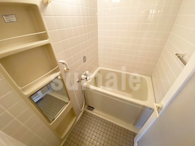 上小ハイツの浴室|バスルームです☆