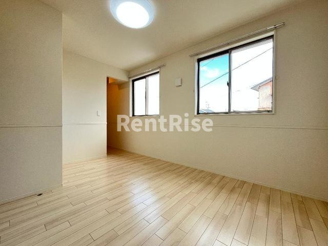 クイック・スリーリングの内装|室内(イメージ)