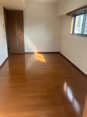 ルーブル椎名町の居間・リビング