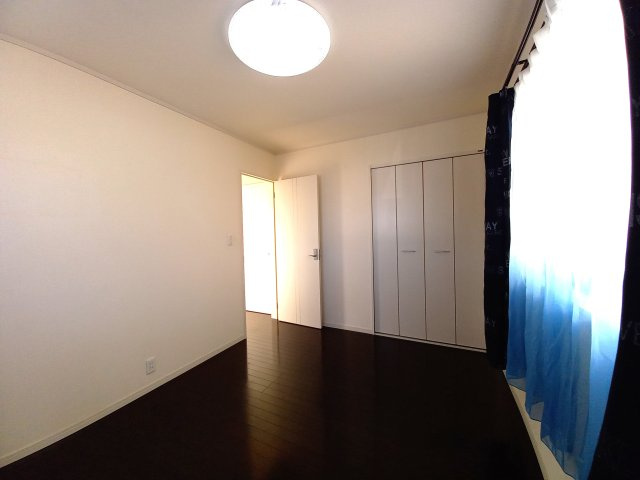 壬生町安塚中古戸建の洋室