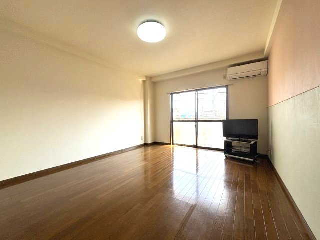 暁21・うえきⅠ号館の洋室
