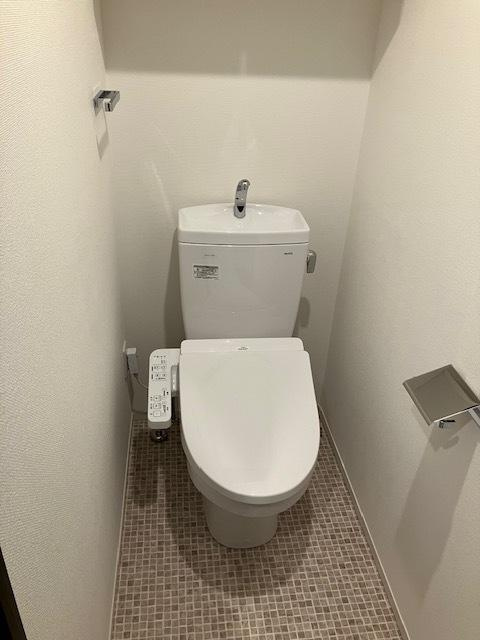 LEXE　AZEST横濱関内のトイレ