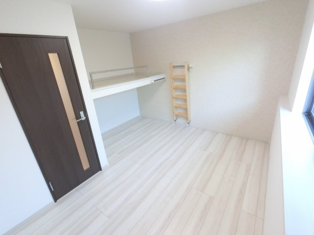 【居間・リビング】