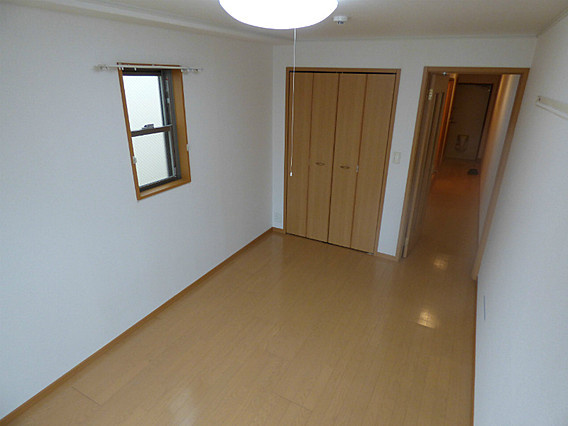 メープル神戸住吉の洋室