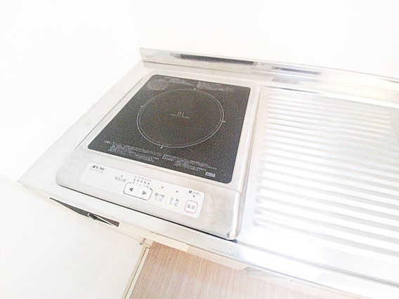 グリーンアートのキッチン