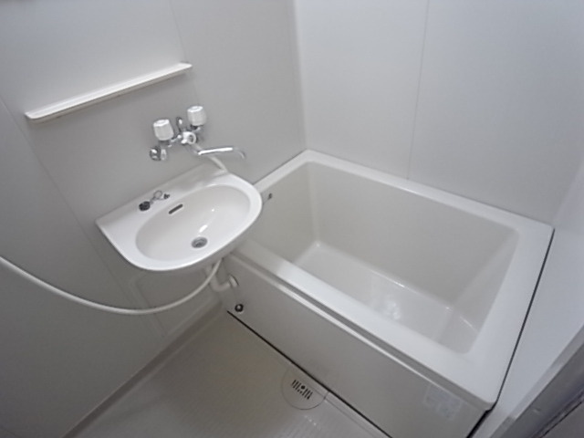 ドマーニ六甲の浴室