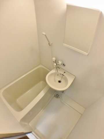 六甲アサヒの浴室