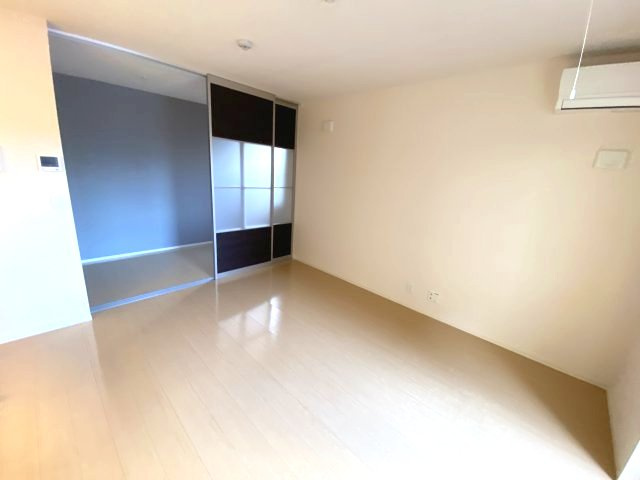 ディアコート住吉本町の居間・リビング