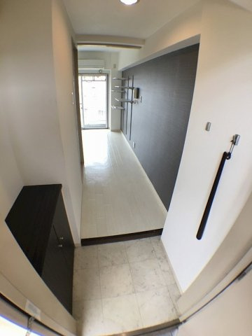 ドミール寺尾の玄関