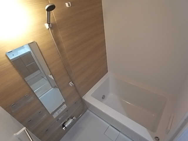 神戸ハーバーサイド萬利レジデンスの浴室