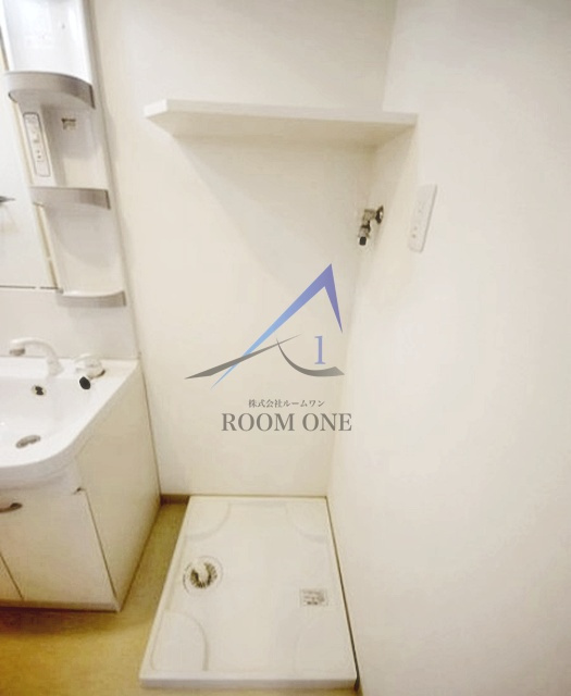 アトレ東葛西の設備|洗濯機置き場です。