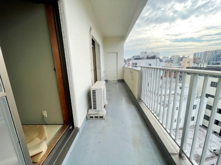 駒込富士ハイツ(駒込１丁目)のバルコニー