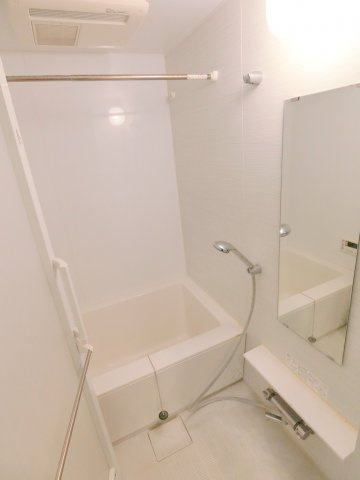 プレディアスタイル池上南WESTの浴室|追焚+浴室乾燥機付きのバスルーム　お風呂