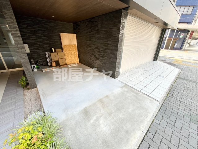 PLATZ TACHIBANAの駐車場