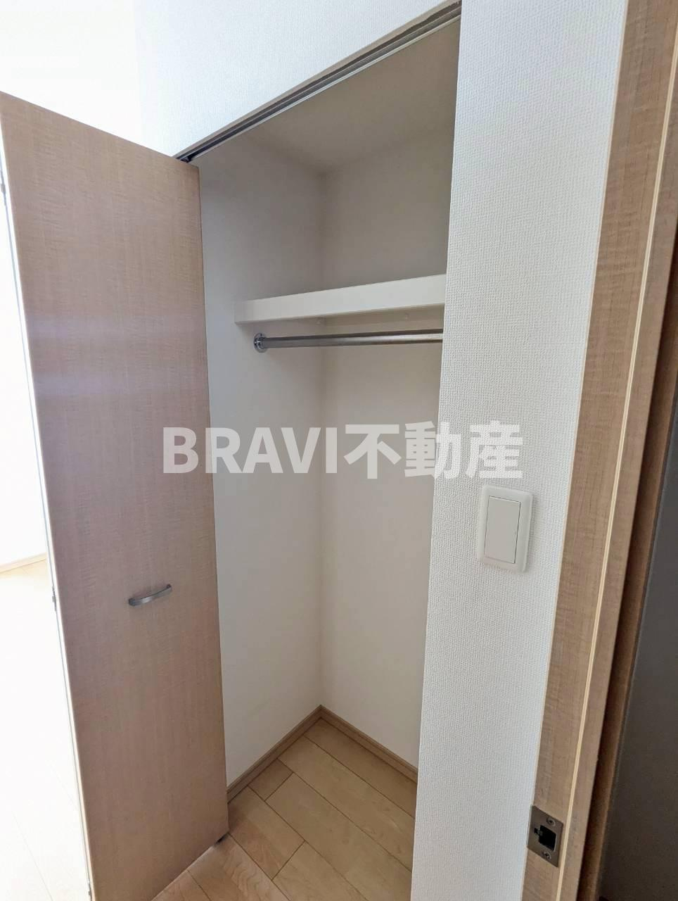 ドルチェヴィータ北浜　BRAVI不動産のロビー