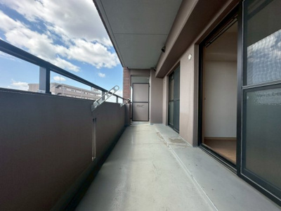 【バルコニー】 | トゥールモンド森