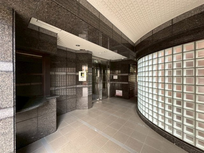 【ロビー】 | トゥールモンド森