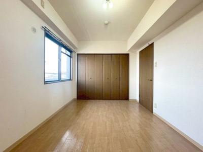 【寝室】 | トゥールモンド森